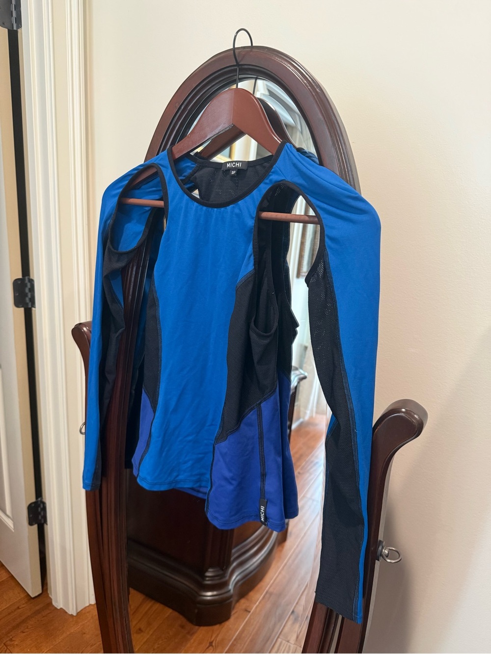 MICHI Blue and Black Athletic Long Sleeve Top